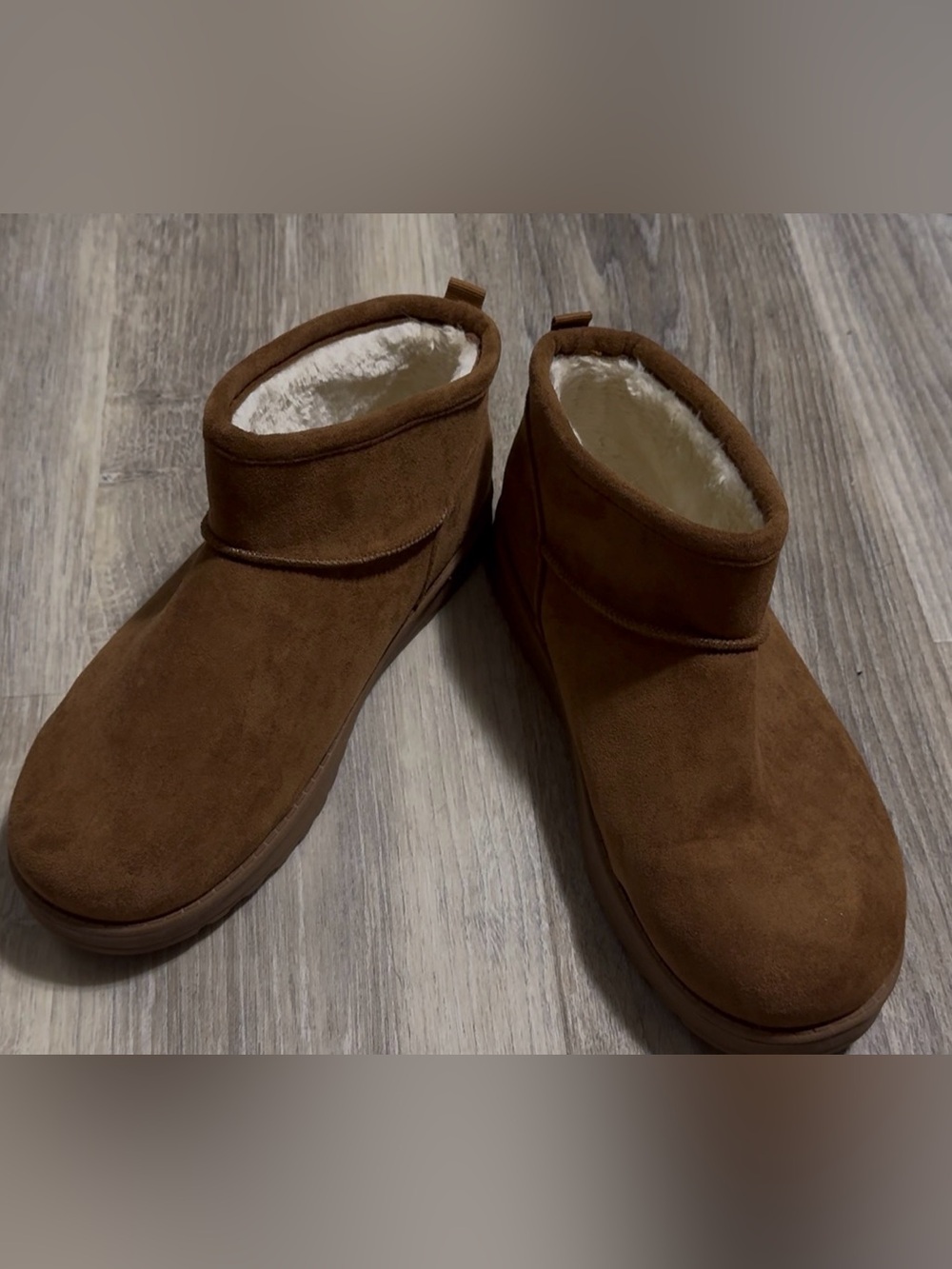 SOĀ® Lupita Women's Cozy Mini Boots
